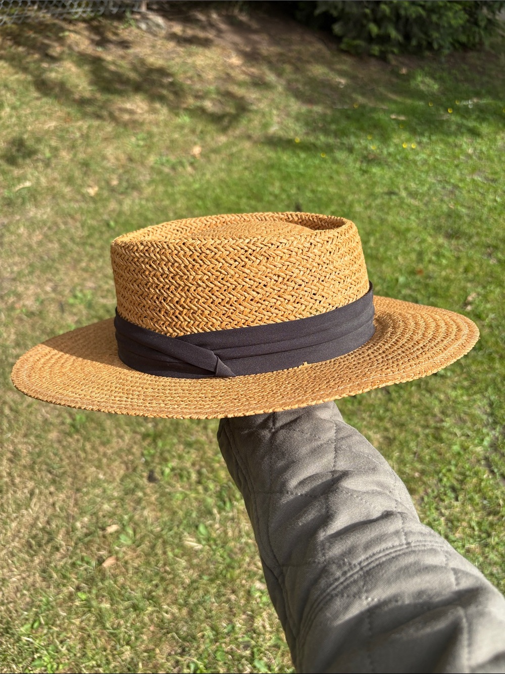 Straw Boater Hat with Dark Band - Tan